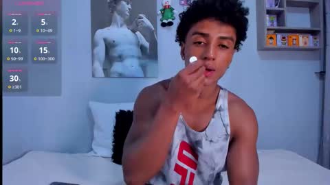 Snapshot of magnusking_ chatting on November 26, 2025, 1:50 am Magnus King online show from November 26, 2025, 1:50 am