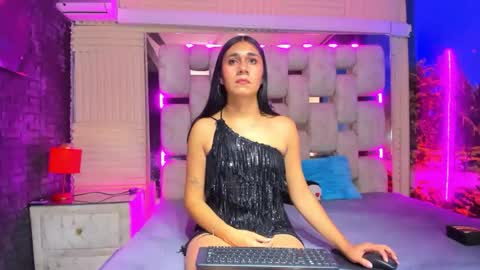 mahiara hot online show from May 9, 2026, 1:05 pm