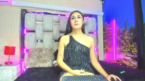 mahiara hot online show from May 27, 2026, 2:25 pm