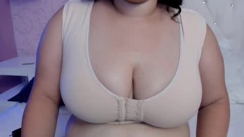 Snapshot of mahlakhalifa chatting on May 6, 2026, 9:31 pm mahlakhalifa online show from May 6, 2026, 9:31 pm