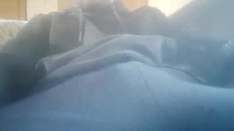 maho0 online show from November 26, 2025, 9:32 am