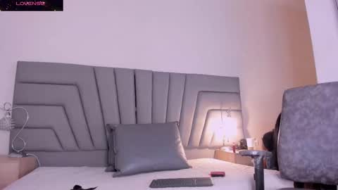 maia_520 online show from March 11, 2026, 4:24 pm