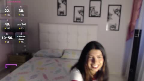 Snapshot of maia_reficco chatting on November 19, 2025, 11:54 am Maia Reficco online show from November 19, 2025, 11:54 am