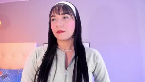 Snapshot of maia_w10 chatting on November 7, 2025, 12:16 pm Maia online show from November 7, 2025, 12:16 pm
