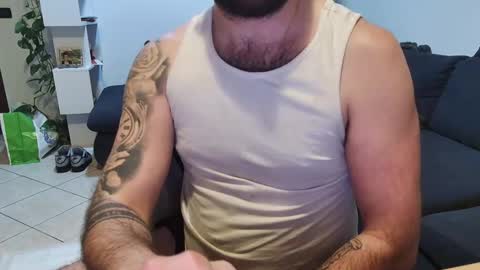 maialinofriuli online show from November 27, 2025, 2:57 am