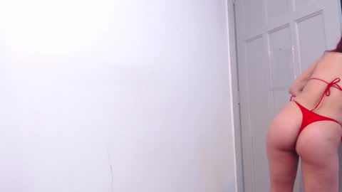 Snapshot of maiapark chatting on March 5, 2025, 6:23 pm Maia online show from March 5, 2025, 6:23 pm