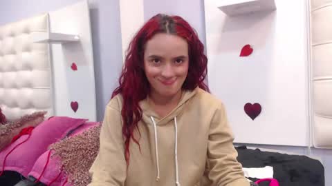 Snapshot of maiapark chatting on March 8, 2025, 9:18 pm Maia online show from March 8, 2025, 9:18 pm