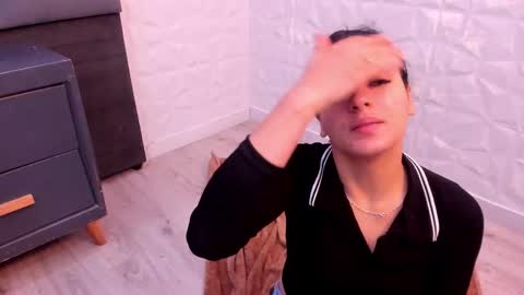 Snapshot of maiapark chatting on October 19, 2025, 1:34 pm Maia online show from October 19, 2025, 1:34 pm