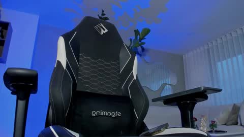 Snapshot of maicol_ferrer chatting on February 6, 2026, 11:08 pm MAICOL online show from February 6, 2026, 11:08 pm