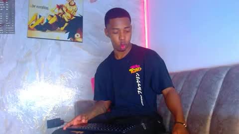 Snapshot of maicoljorda1 chatting on November 30, 2025, 1:15 pm maicoljorda1 online show from November 30, 2025, 1:15 pm