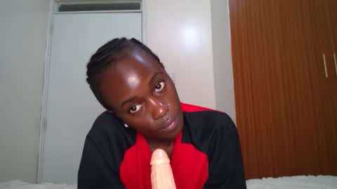 TO MY GOOD SUPPORTERS KINDLY MAKE MY WISHES COME TRUE I LOVE YOU ALL I AM UNWELL BUT I WILL BE BACK SOON online show from February 2, 2025, 9:30 am