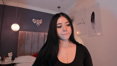  Mait  online show from January 22, 2025, 7:45 pm