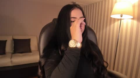  Mait  online show from September 13, 2025, 4:07 pm