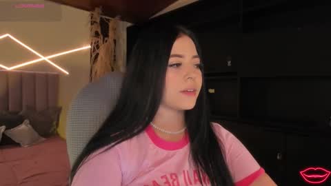 Snapshot of maiiitee_ chatting on February 22, 2026, 6:06 pm Mait online show from February 22, 2026, 6:06 pm