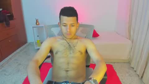 Maik Stiven online show from December 15, 2024, 5:56 am