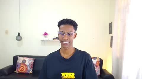 Snapshot of maiki18 chatting on January 24, 2025, 5:11 pm I am Maik online show from January 24, 2025, 5:11 pm