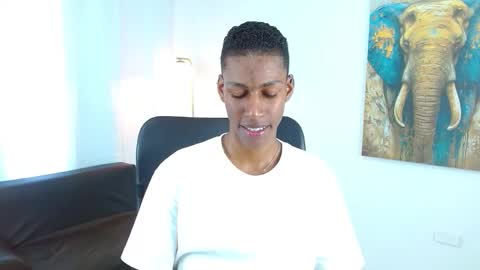 Snapshot of maiki18 chatting on January 17, 2026, 8:56 pm I am Maik online show from January 17, 2026, 8:56 pm