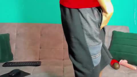 Snapshot of maikol_ortizz chatting on February 25, 2026, 1:21 pm Maikol online show from February 25, 2026, 1:21 pm