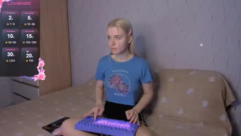 Snapshot of mailin_harrington chatting on November 9, 2025, 3:16 am Your kitty online show from November 9, 2025, 3:16 am