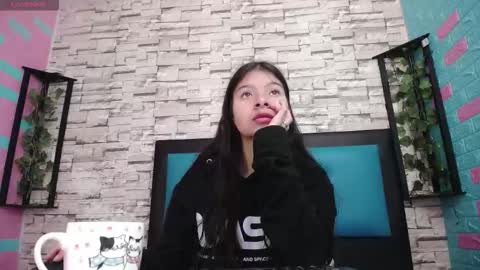 Snapshot of maily_can chatting on September 23, 2025, 1:03 pm MAILY CAN online show from September 23, 2025, 1:03 pm
