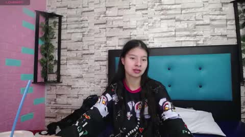 Snapshot of maily_can chatting on September 25, 2025, 12:31 pm MAILY CAN online show from September 25, 2025, 12:31 pm