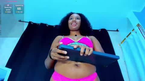 Snapshot of mailyn_er chatting on September 15, 2025, 9:04 pm Mailyn online show from September 15, 2025, 9:04 pm