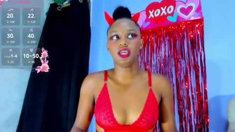 Snapshot of mailyn_er chatting on February 4, 2026, 8:36 pm Mailyn online show from February 4, 2026, 8:36 pm