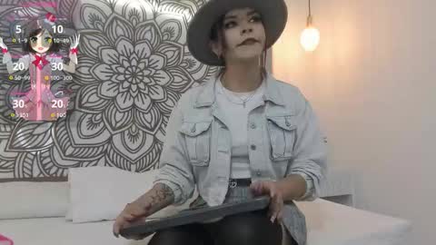 Snapshot of maiskeenzamara chatting on December 5, 2025, 2:58 pm Zamara.... online show from December 5, 2025, 2:58 pm