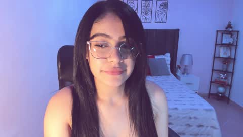 Snapshot of maite_kanes chatting on February 4, 2025, 3:00 am Maite online show from February 4, 2025, 3:00 am