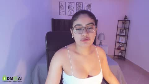 Snapshot of maite_kanes chatting on September 10, 2025, 3:39 am Maite online show from September 10, 2025, 3:39 am