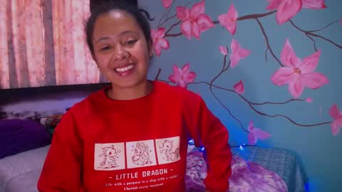 Snapshot of maite_loves chatting on January 15, 2025, 5:37 pm Maite online show from January 15, 2025, 5:37 pm