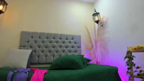 maite_smith69 online show from April 29, 2026, 11:58 am