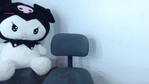 Snapshot of maja_bloom chatting on February 5, 2026, 2:49 am Maja online show from February 5, 2026, 2:49 am