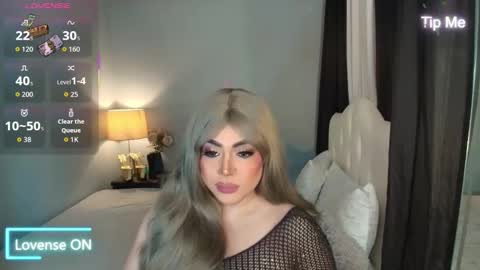 majestydannaxx online show from December 5, 2025, 4:10 am