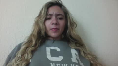 majo_gomezz online show from November 28, 2025, 12:24 am