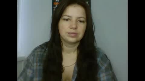 Snapshot of make_mesmile chatting on December 21, 2025, 8:32 am make_mesmile online show from December 21, 2025, 8:32 am