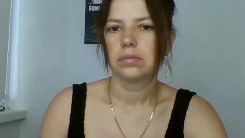 make_mesmile online show from July 7, 2026, 6:27 am