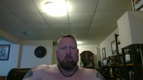 Snapshot of makemebebad2025 chatting on October 28, 2025, 2:37 am makemebebad2025 online show from October 28, 2025, 2:37 am