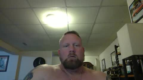 Snapshot of makemebebad2025 chatting on October 31, 2025, 4:19 pm makemebebad2025 online show from October 31, 2025, 4:19 pm