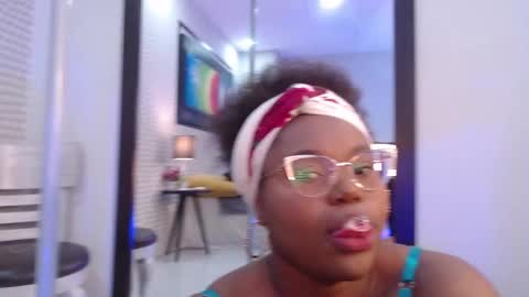 makena online show from February 23, 2025, 3:35 am