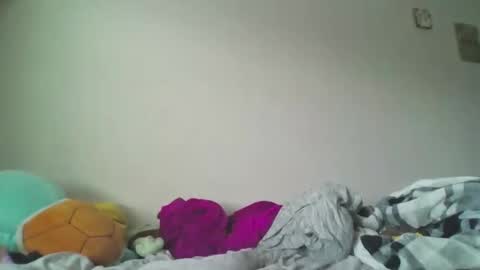 Snapshot of makeouthilldani chatting on April 10, 2026, 12:27 am hokulani online show from April 10, 2026, 12:27 am