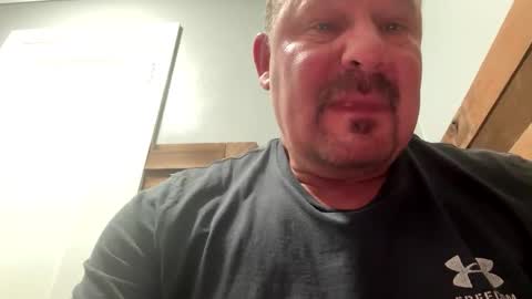 makeyousquirt1969 online show from January 18, 2026, 9:40 pm