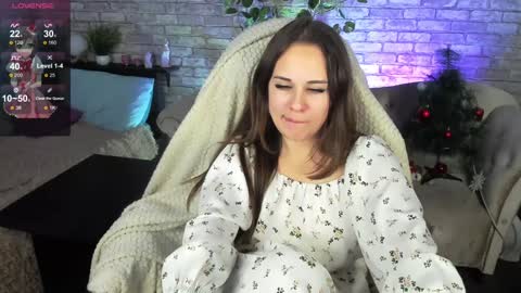 Makima online show from December 15, 2024, 5:42 pm