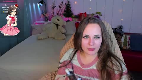 Makima online show from January 15, 2025, 1:52 pm