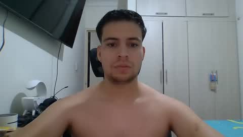makoto_69 online show from October 26, 2025, 2:28 am