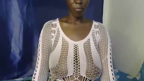 Snapshot of malaika_musa chatting on October 7, 2025, 5:04 am malaika_musa online show from October 7, 2025, 5:04 am