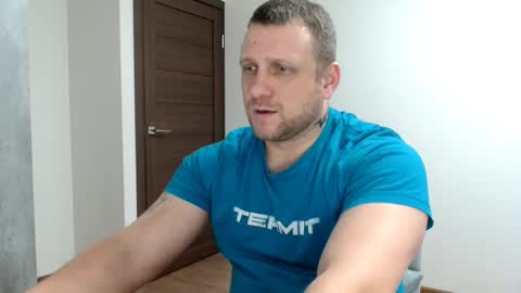 malchyshka online show from March 9, 2026, 4:55 pm