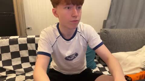 Snapshot of malcolm_yang chatting on November 24, 2025, 8:19 pm Tom and Mark 3 online show from November 24, 2025, 8:19 pm