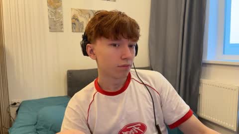 Snapshot of malcolm_yang chatting on November 28, 2025, 11:46 am Tom and Mark 3 online show from November 28, 2025, 11:46 am