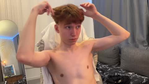 Snapshot of malcolm_yang chatting on February 11, 2026, 4:50 am Tom and Mark 3 online show from February 11, 2026, 4:50 am